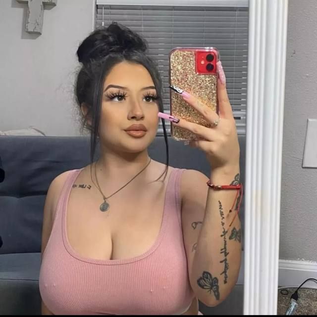 I’m available for both Incall and outcall service,FaceTime show and content - Image 3